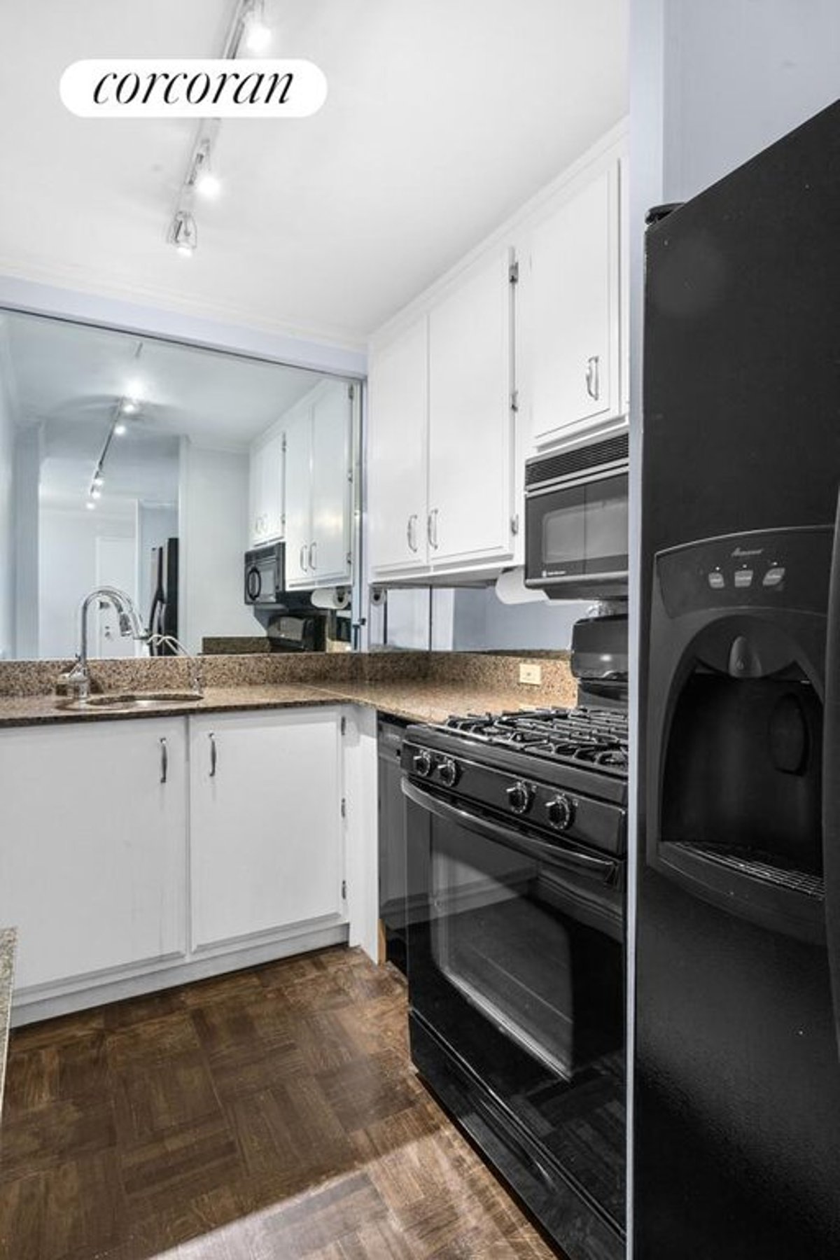 Photo for Gramercy East - 301 East 22nd Street Cooperative in Gramercy Park, Manhattan