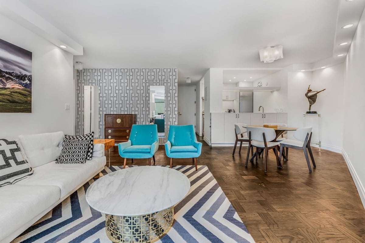 Photo for The Horizon - 415 East 37th Street Condominium in Midtown East, Manhattan