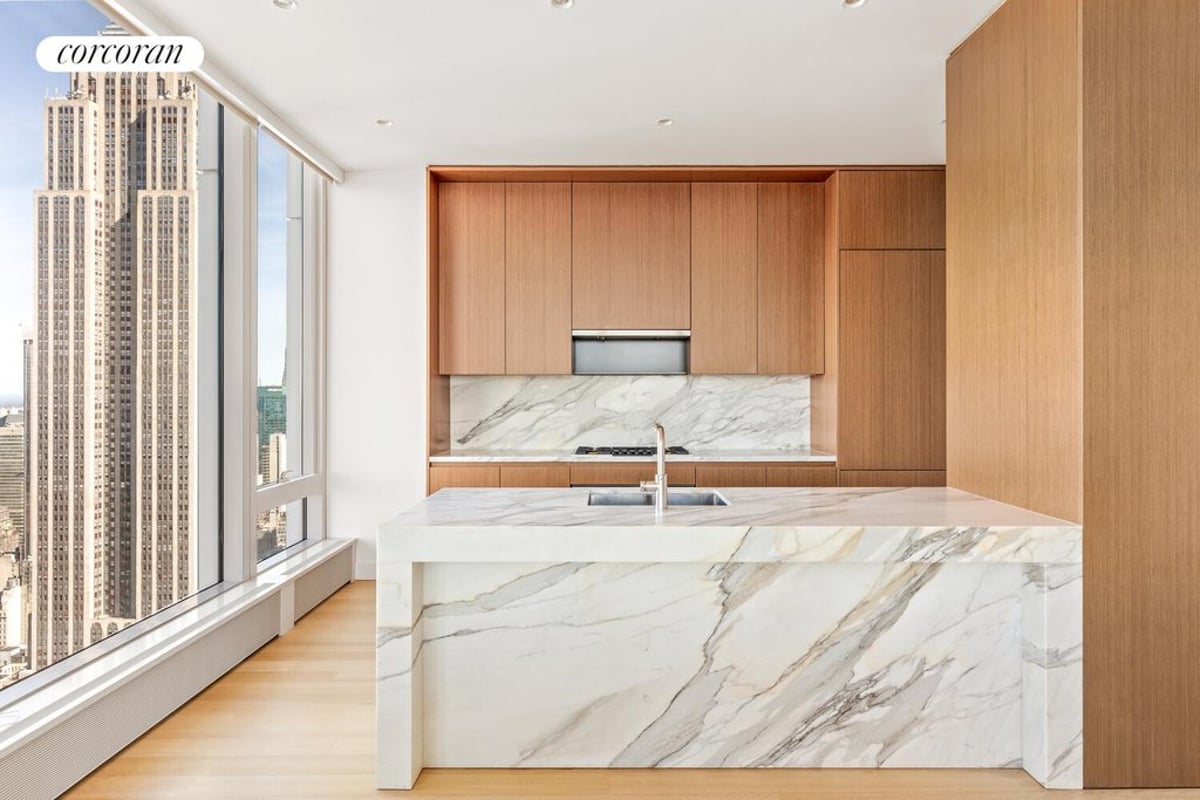 Photo for Madison House - 15 East 30th Street Condominium in Midtown South, Manhattan