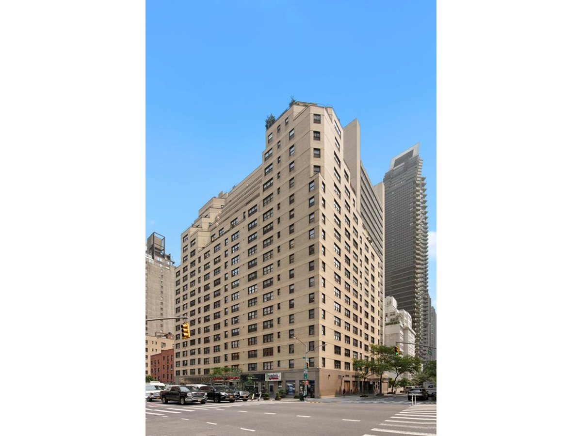Photo for Marlo Towers - 301 East 48th Street Cooperative in Turtle Bay, Manhattan