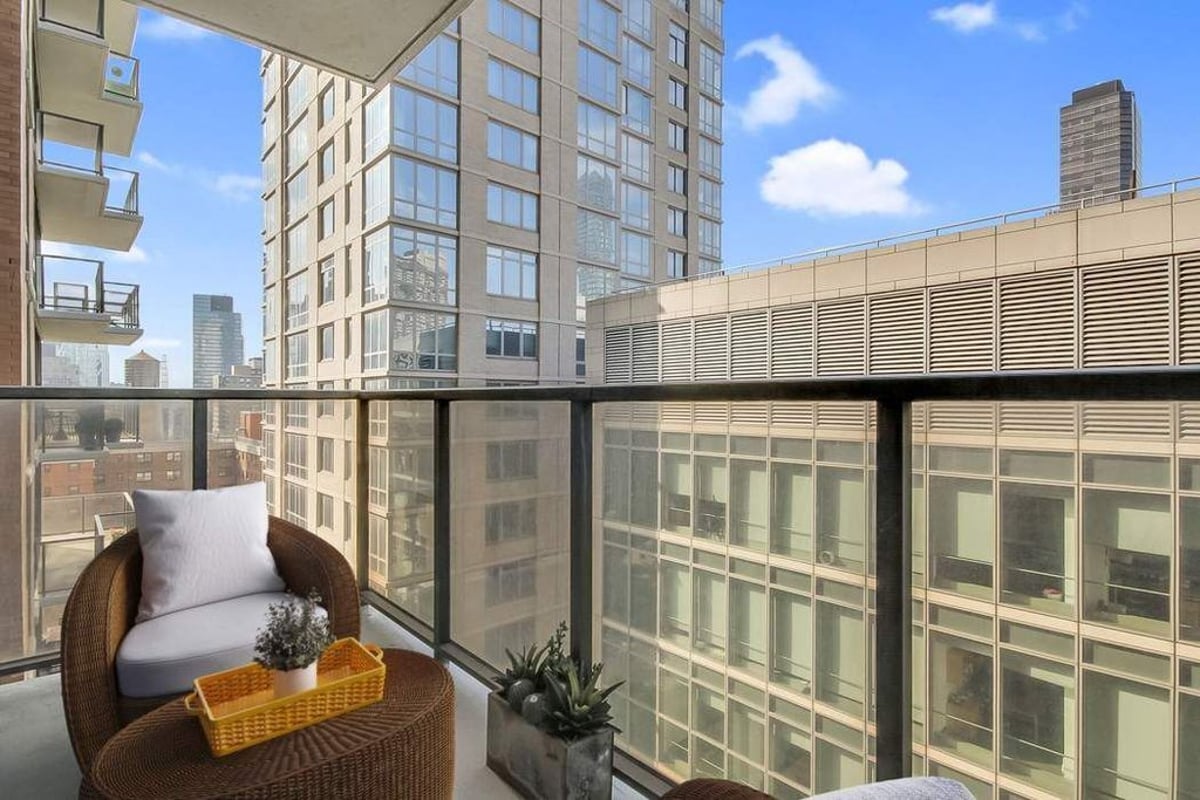 Photo for The Alfred - 161 West 61St Street Condominium in Upper West Side, Manhattan