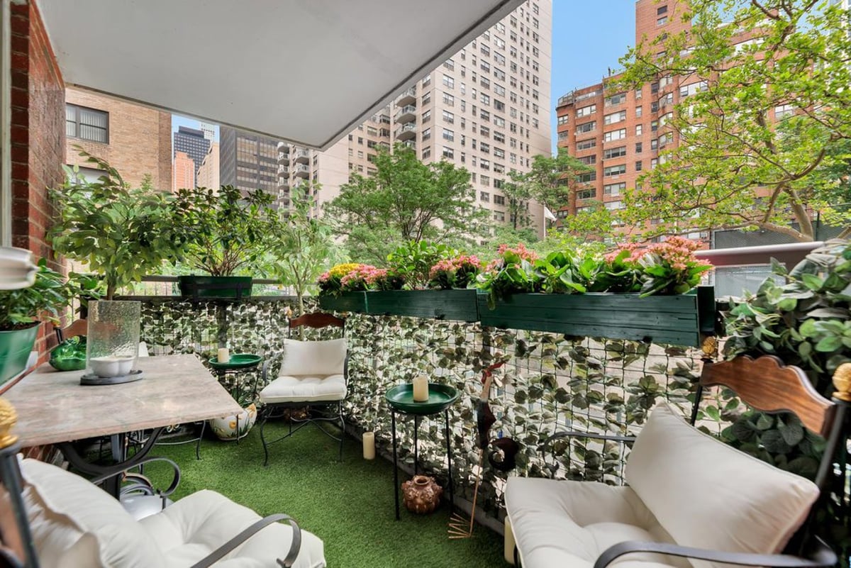 Photo for Sutton Gardens - 420 East 55th Street Cooperative in Midtown East, Manhattan
