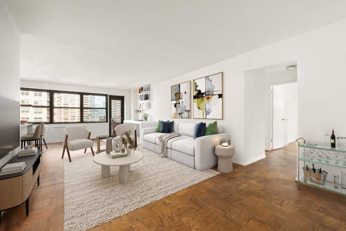 Photo for Lincoln Towers - 165 West End Avenue Condominium in Upper West Side, Manhattan