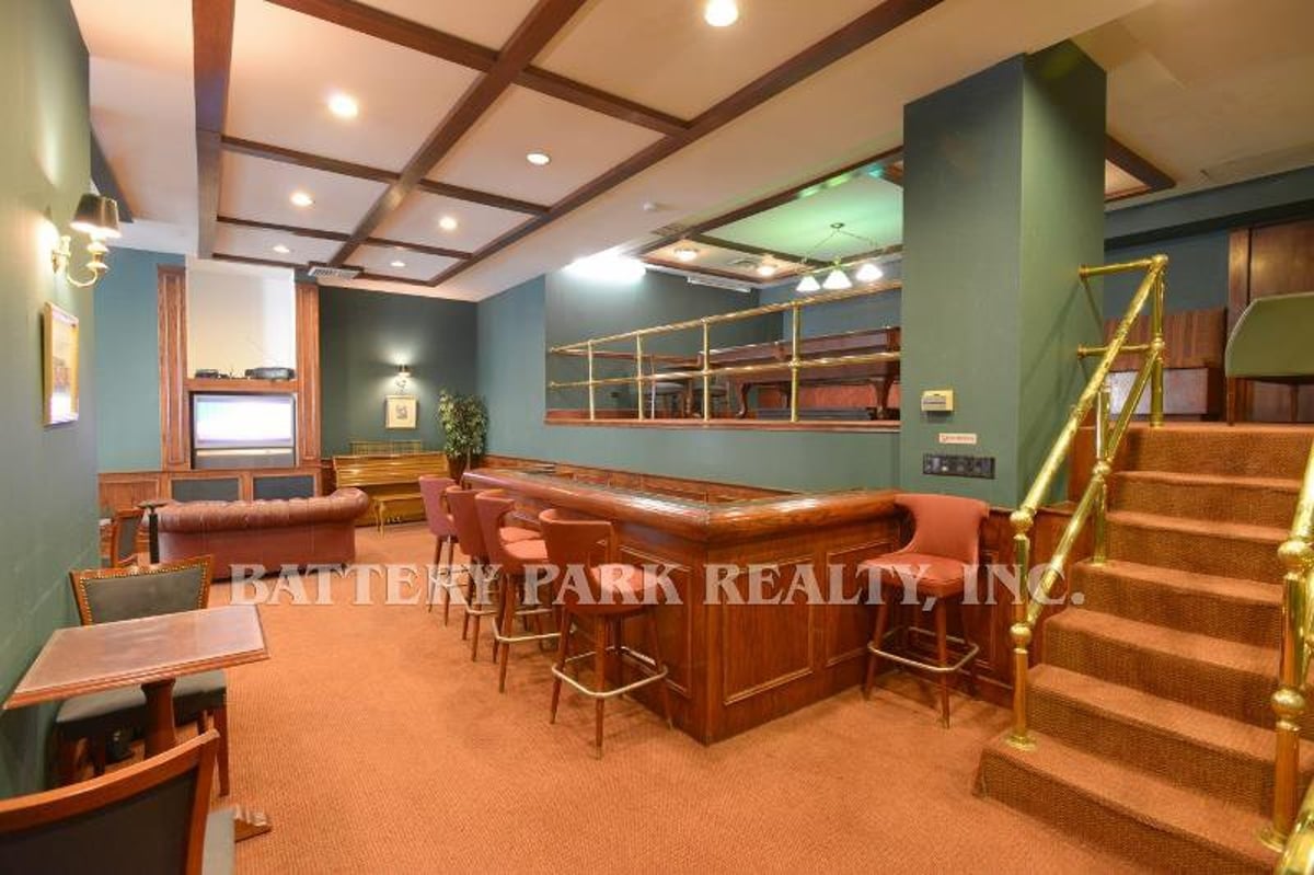 Photo for The Cove Club - 2 South End Avenue Condominium in Battery Park City, Manhattan