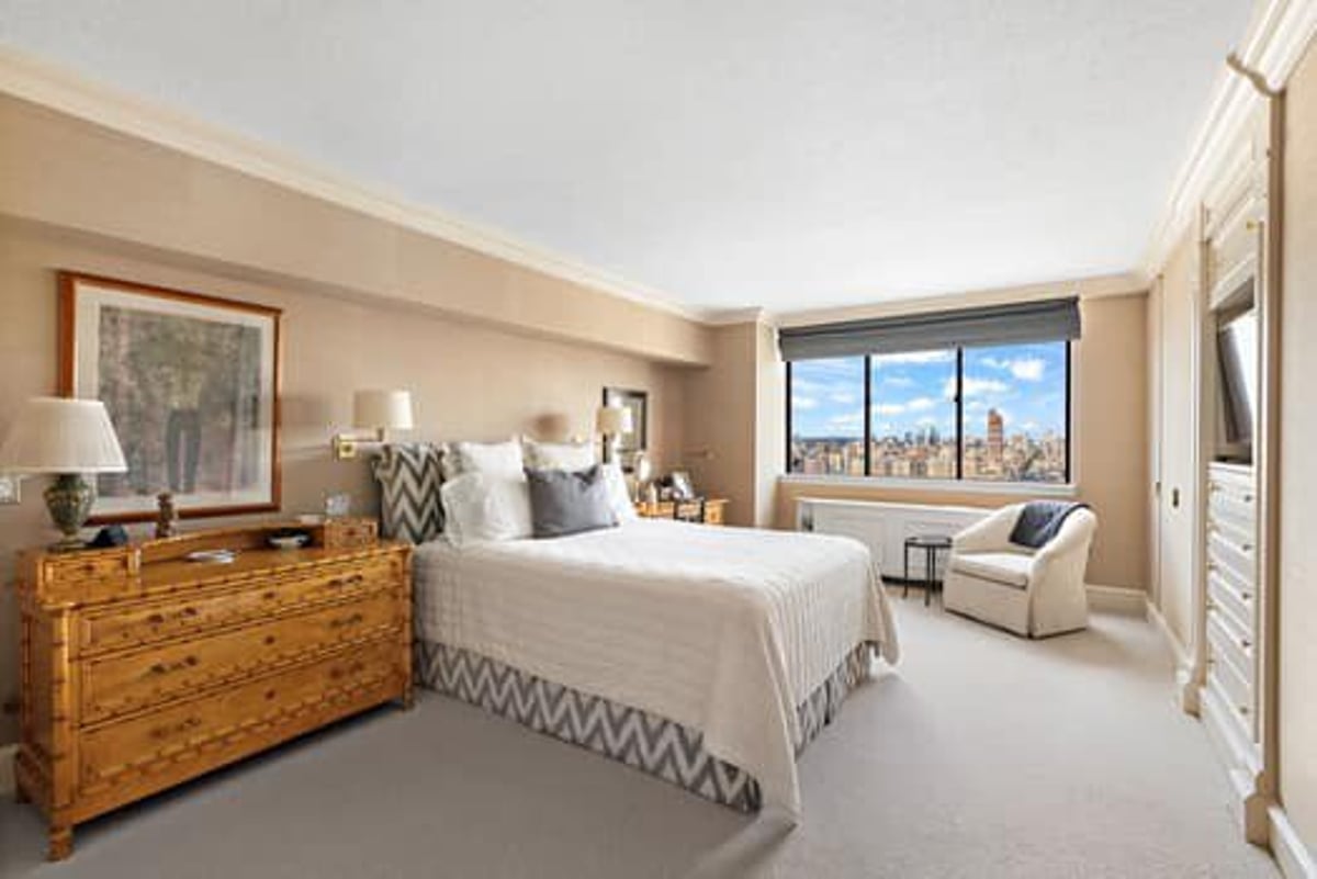 Photo for 45 West 67th Street - 45 West 67th Street Condominium in Upper West Side, Manhattan