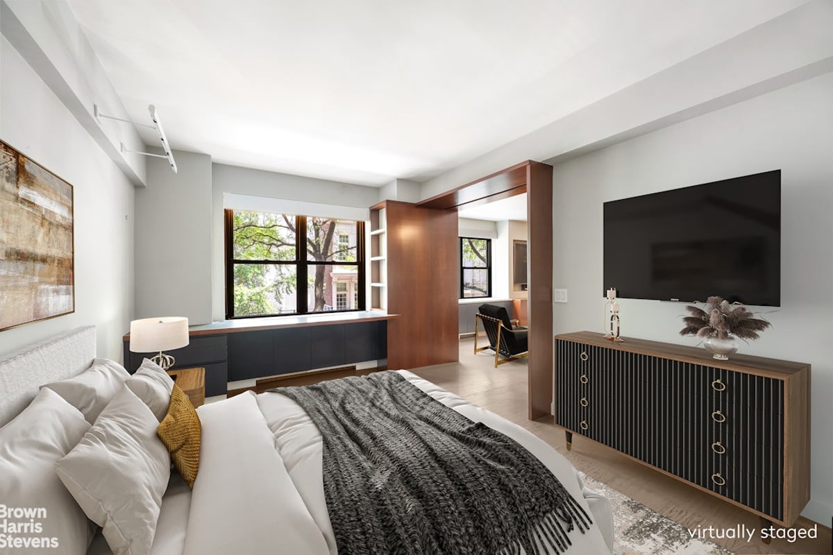 Photo for 1025 5th Avenue - 1025 Fifth Avenue Cooperative in Upper East Side, Manhattan