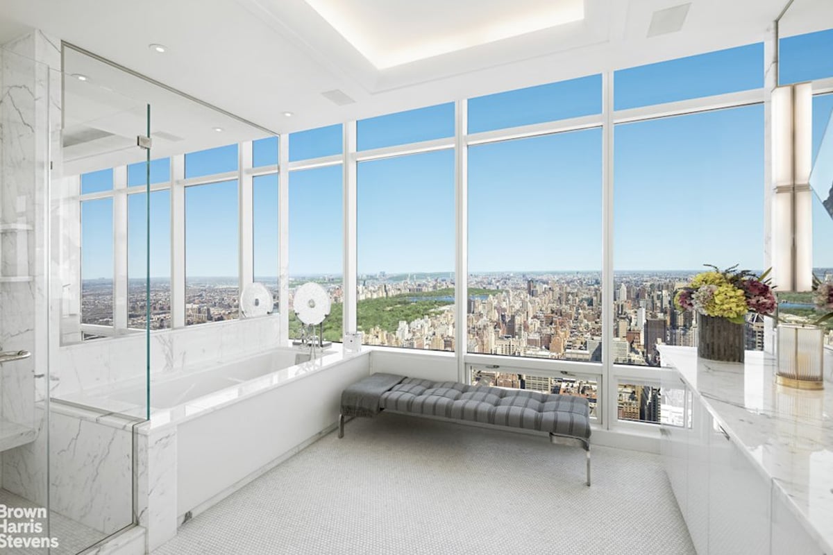 Photo for One Beacon Court - 151 East 58th Street Condominium in Midtown East, Manhattan