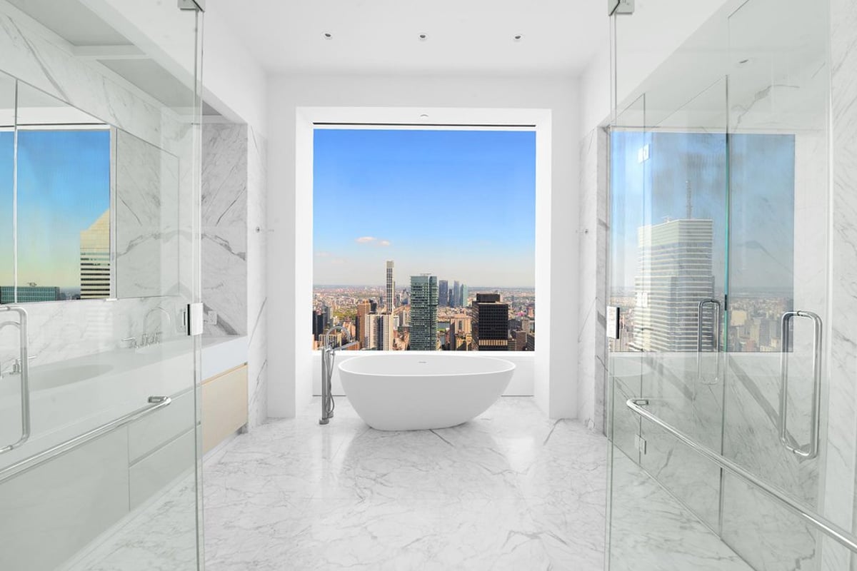 Photo for 432 Park Avenue - 432 Park Avenue Condominium in Midtown East, Manhattan