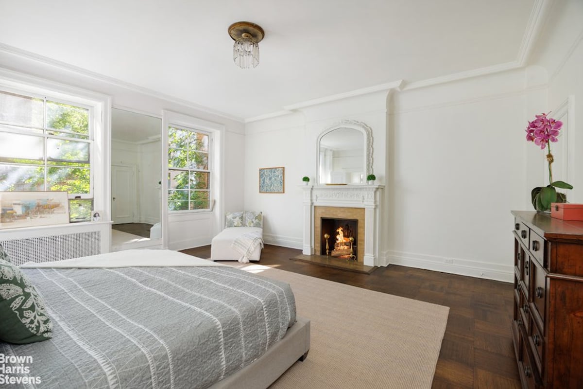 Photo for One Lincoln Plaza - 20 West 64th Street Condominium in Upper West Side, Manhattan