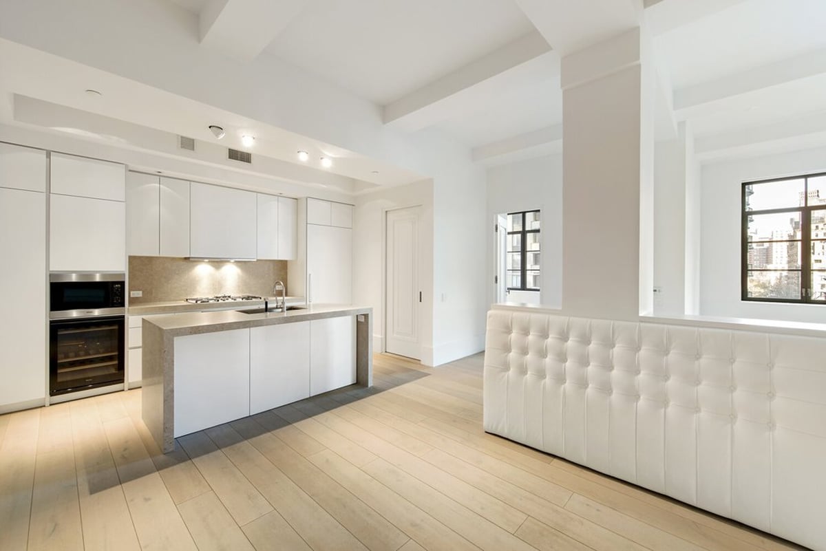 Photo for Huys - 404 Park Avenue South Condominium in NoMad, Manhattan