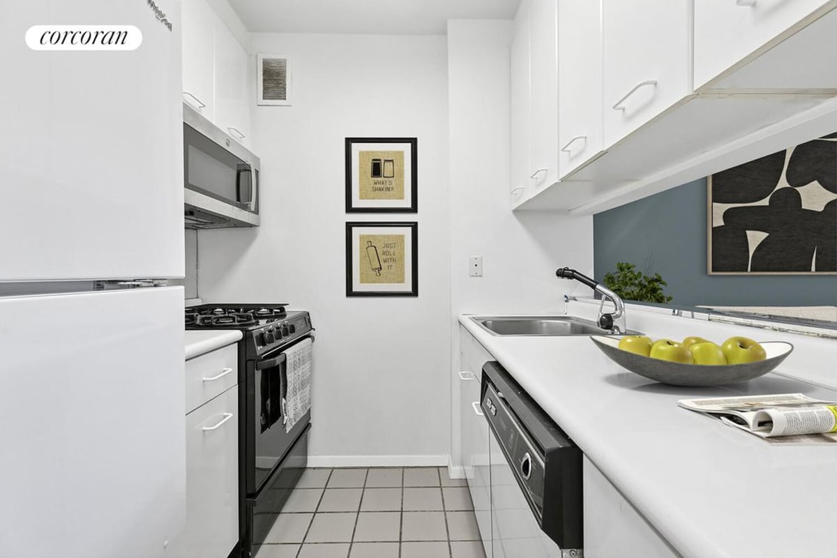 Photo for The Allegro - 62 West 62nd Street Condominium in Upper West Side, Manhattan