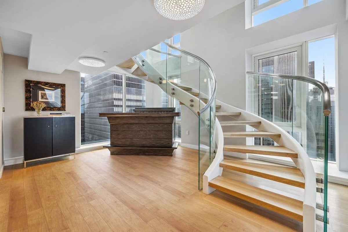 Photo for 135 West 52nd Street - 135 West 52nd Street Condominium in Midtown, Manhattan