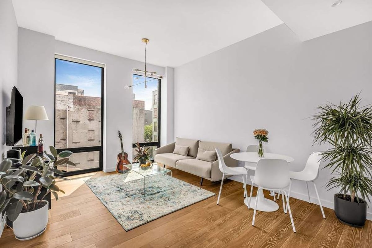 Photo for 287/LES - 287 East Houston Street Condominium in Lower East Side, Manhattan