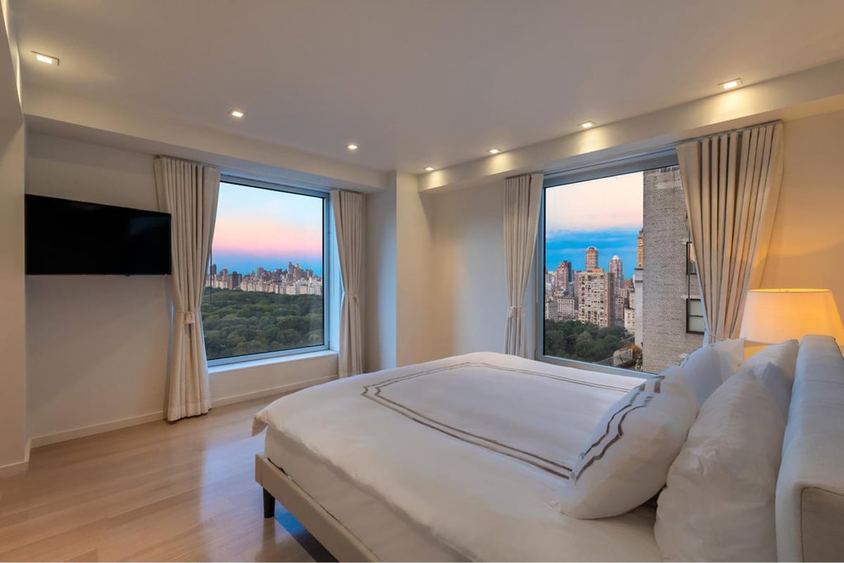 Photo for JW Marriott Essex House - 160 Central Park South Condominium in Midtown, Manhattan