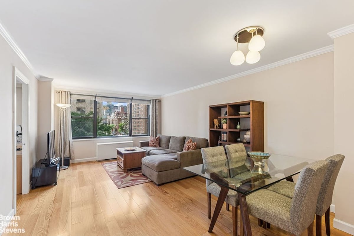 Photo for The Hamilton - 305 East 40th Street Cooperative in Turtle Bay, Manhattan