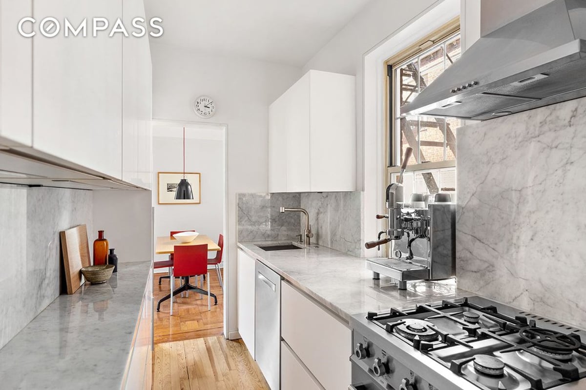 Photo for The Mansion House - 145 Hicks Street Cooperative in Brooklyn Heights, Brooklyn