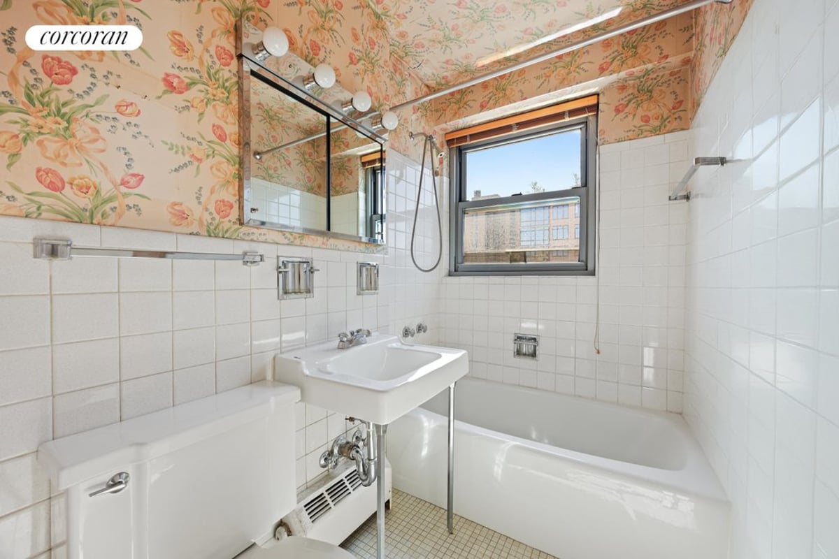 Photo for 360 East 72nd Street - 360 East 72nd Street Cooperative in Upper East Side, Manhattan