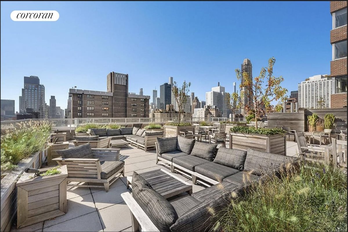 Photo for 360 East 72nd Street - 360 East 72nd Street Cooperative in Upper East Side, Manhattan