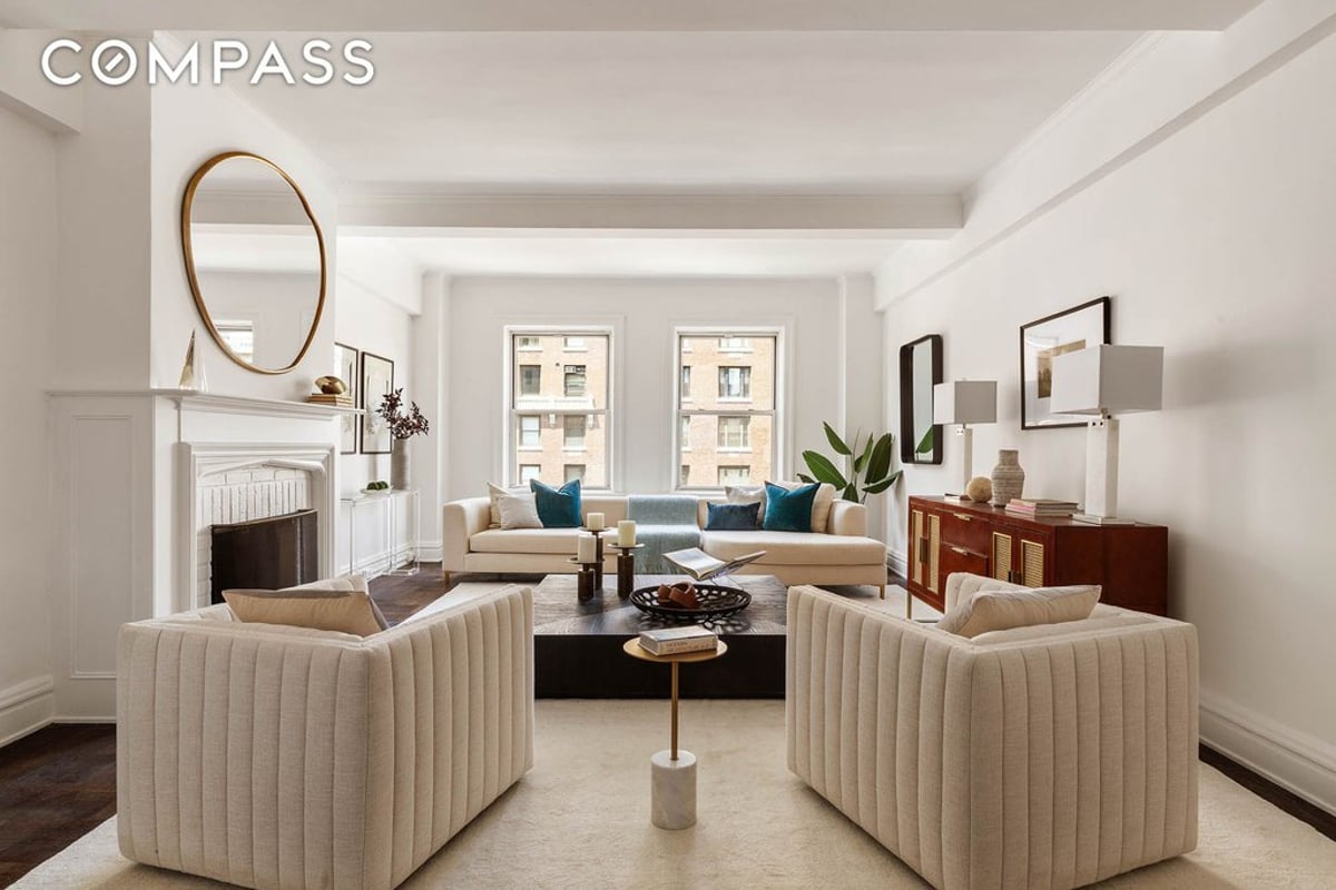 Photo for 975 PARK AVENUE - 975 Park Avenue Cooperative in Upper East Side, Manhattan