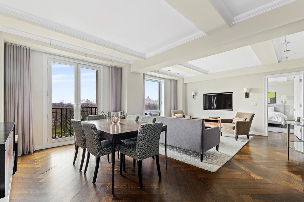 Photo for JW Marriott Essex House - 160 Central Park South Condominium in Midtown, Manhattan