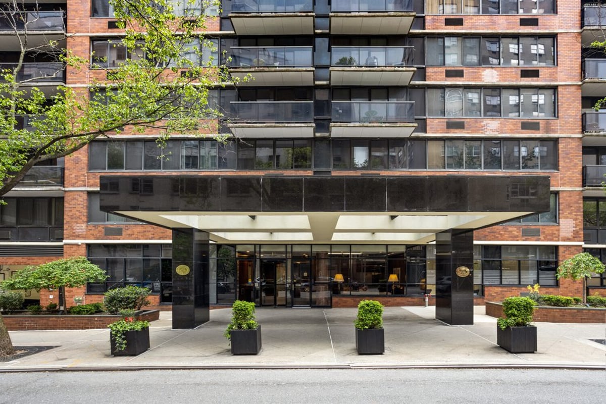 Photo for Carriage House - 510 East 80th Street Condominium in Upper East Side, Manhattan