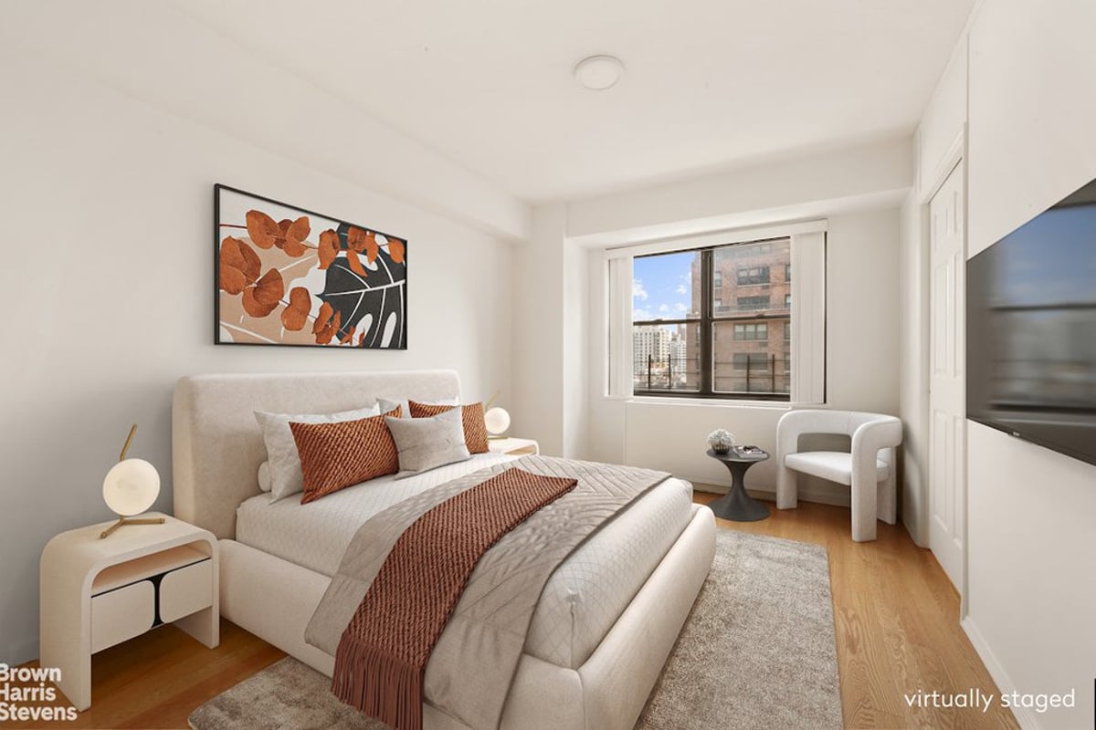 Photo for East Winds Condominium - 345 East 80th Street Condominium in Upper East Side, Manhattan