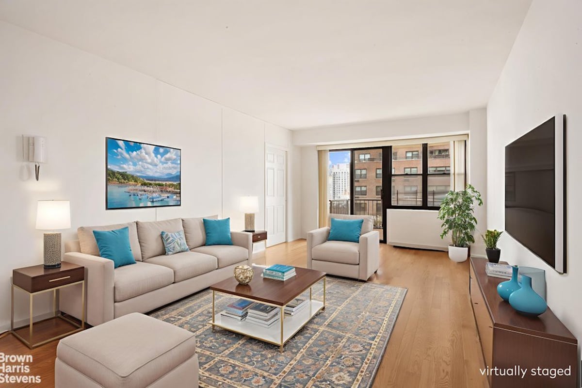 Photo for East Winds Condominium - 345 East 80th Street Condominium in Upper East Side, Manhattan