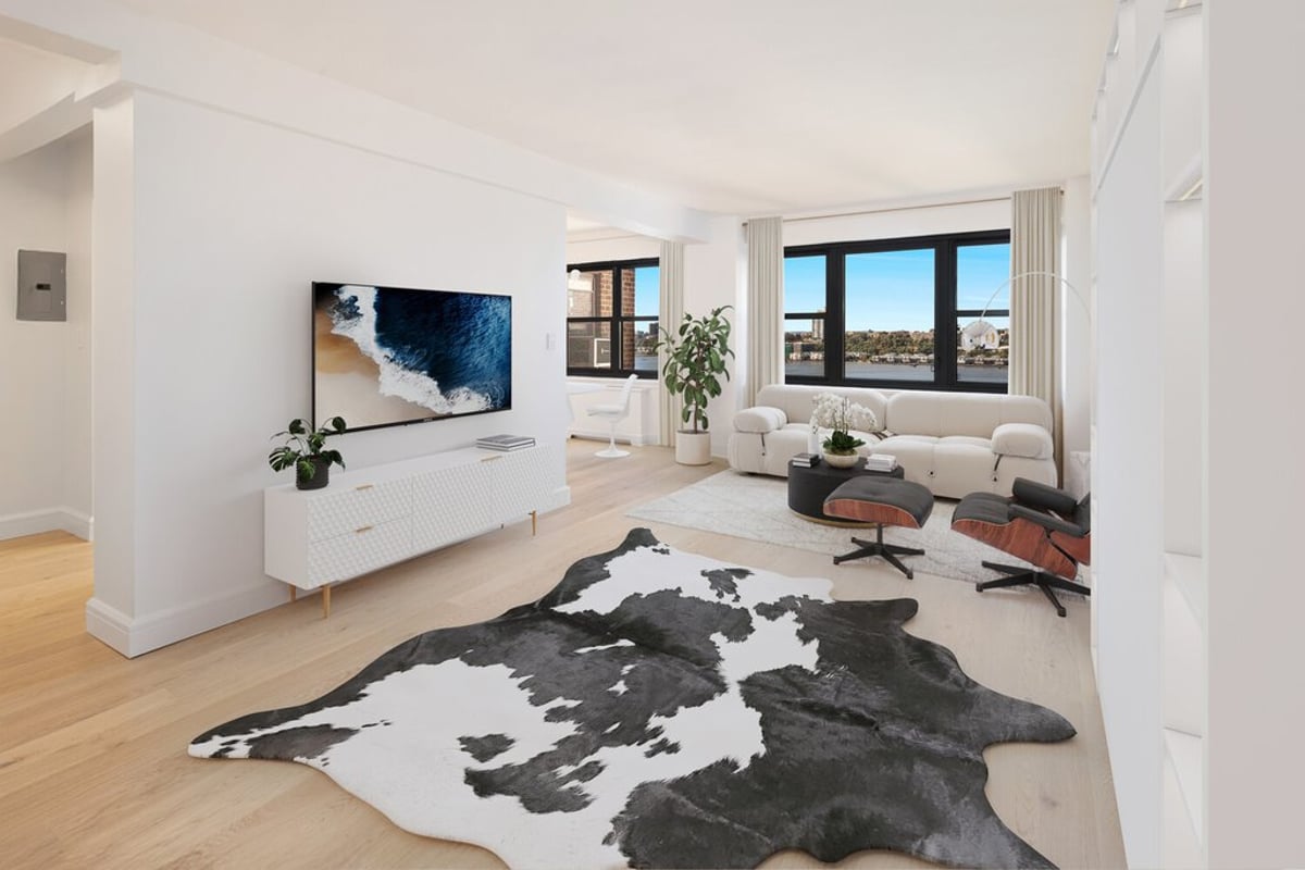 Photo for The Schwab House - 11 Riverside Drive Cooperative in Upper West Side, Manhattan