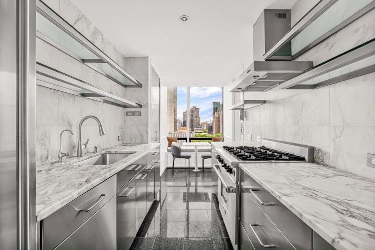 Photo for United Nations Plaza - 860 United Nations Plaza Cooperative in Turtle Bay, Manhattan