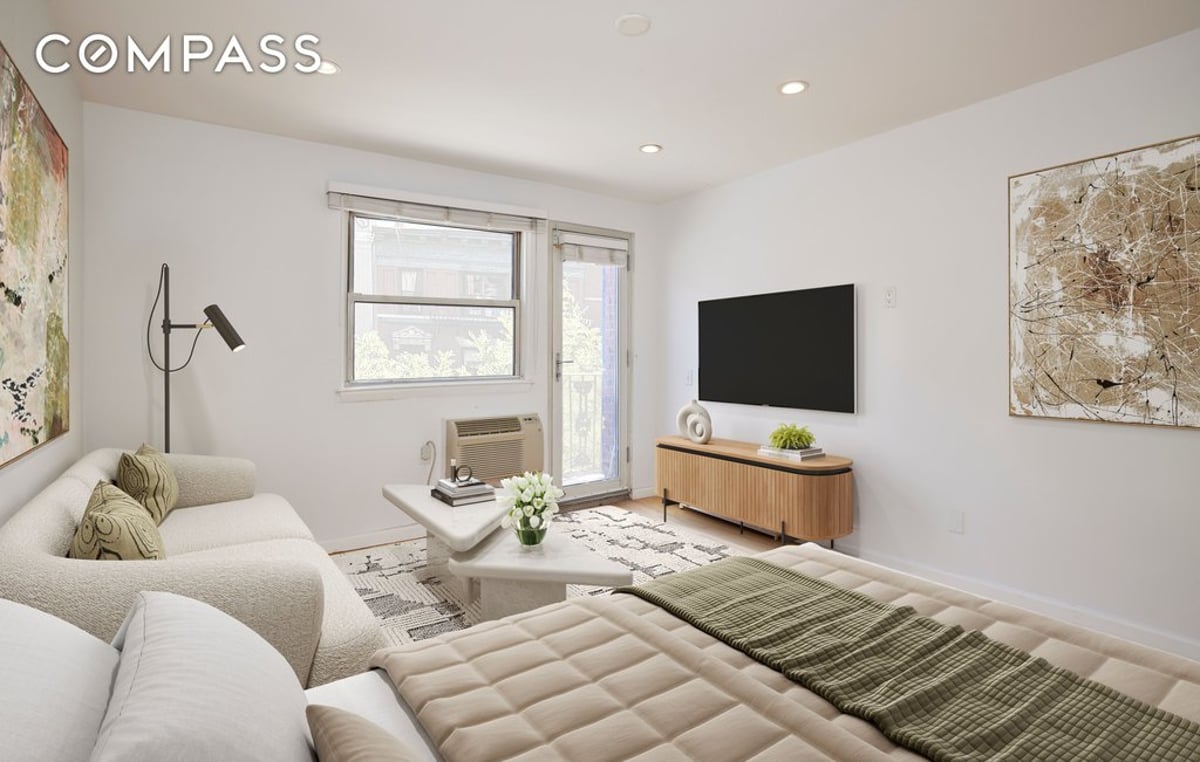 Photo for 211 Thompson Street - 211 Thompson Street Cooperative in Greenwich Village, Manhattan