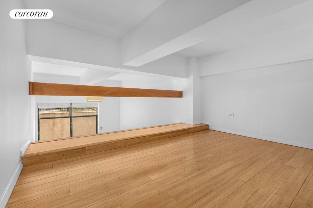 Photo for Beekman Condominium - 350 East 62nd Street Condominium in Upper East Side, Manhattan