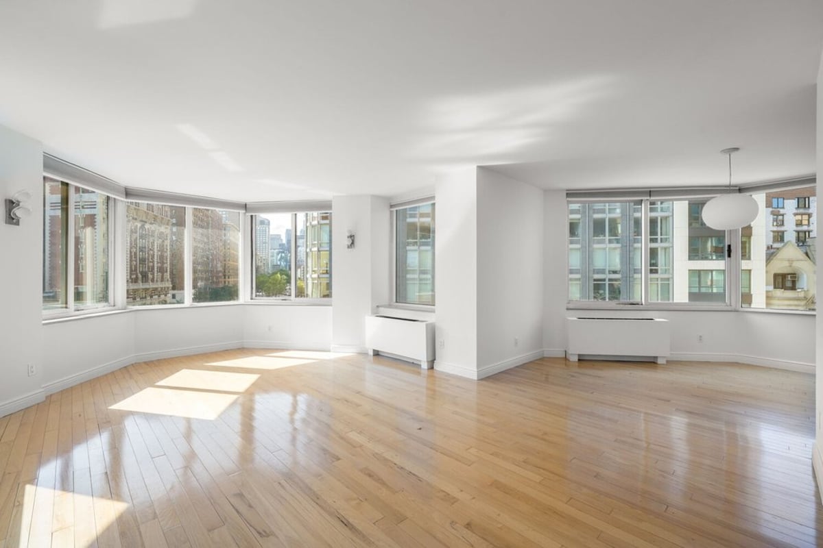 Photo for The Alexandria - 201 West 72nd Street Condominium in Upper West Side, Manhattan