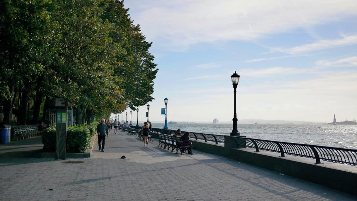 Photo for The Cove Club - 2 South End Avenue Condominium in Battery Park City, Manhattan