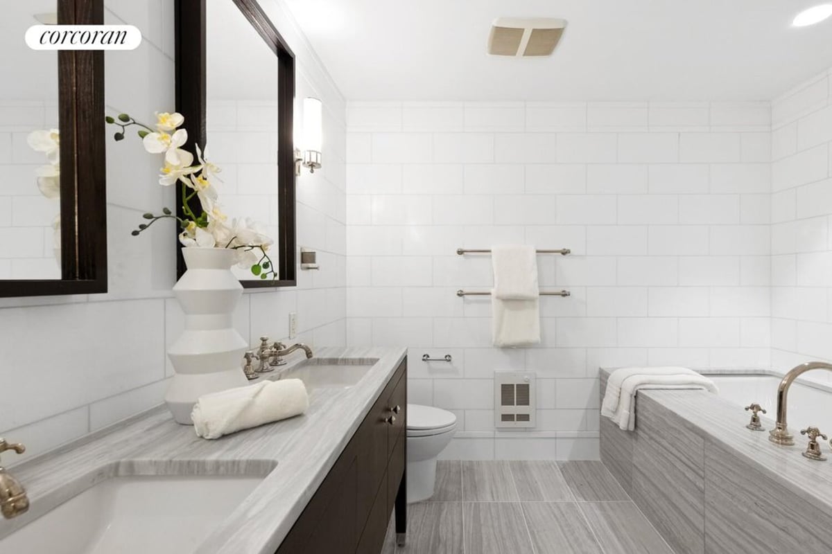 Photo for Ariel East - 2628 Broadway Condominium in Upper West Side, Manhattan