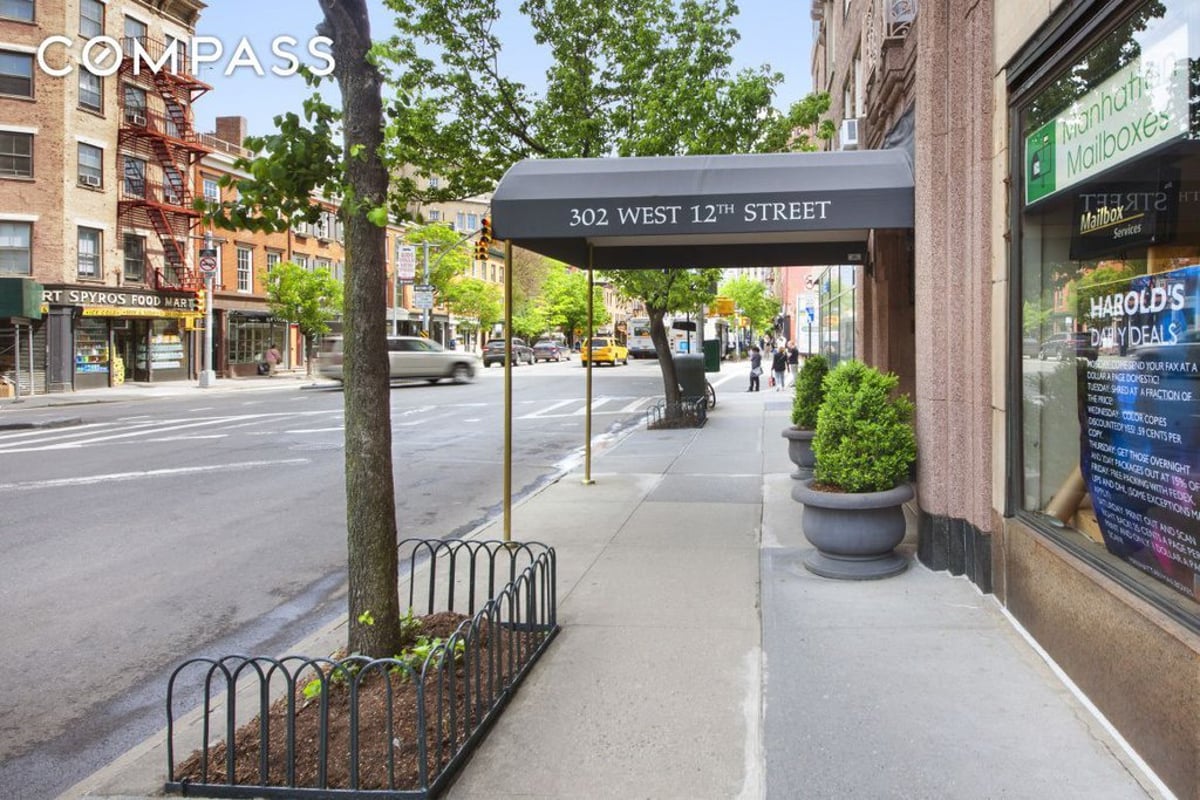 Photo for 302 West 12th Street - 302 West 12th Street Condominium in West Village, Manhattan
