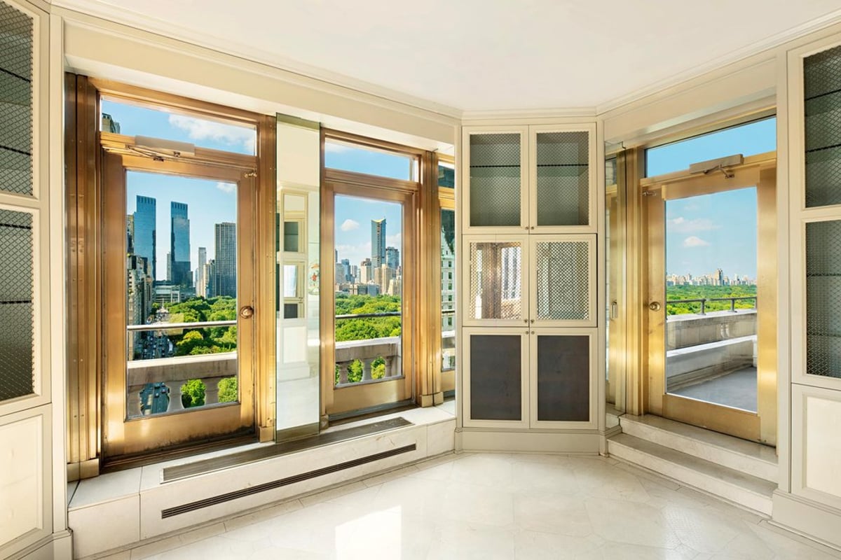 Photo for The Sherry - 781 Fifth Avenue Cooperative in Midtown, Manhattan