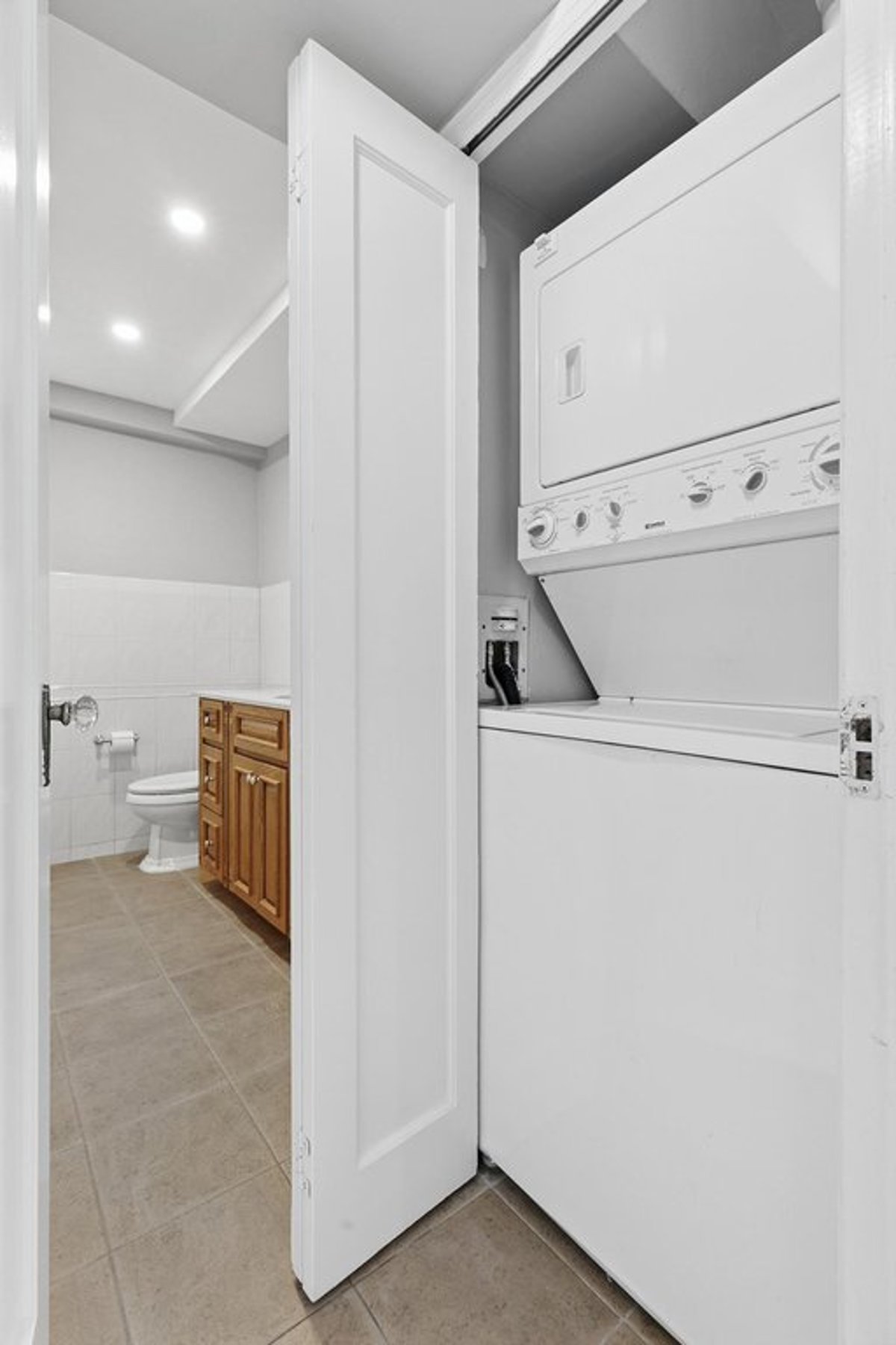 Photo for 227 East 57th Street - 227 East 57th Street Cooperative in Midtown East, Manhattan