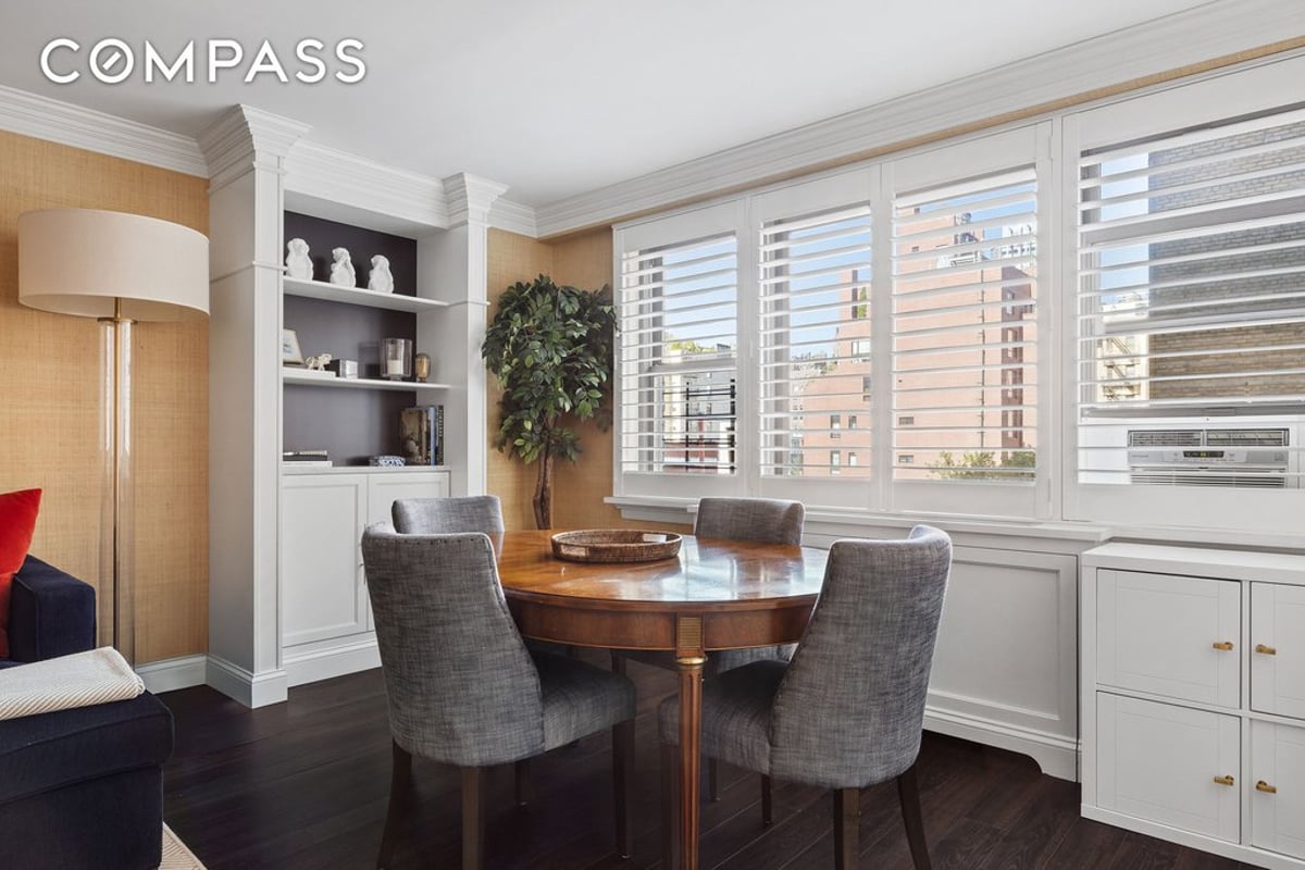 Photo for 196 East 75th Street - 196 East 75th Street Cooperative in Upper East Side, Manhattan