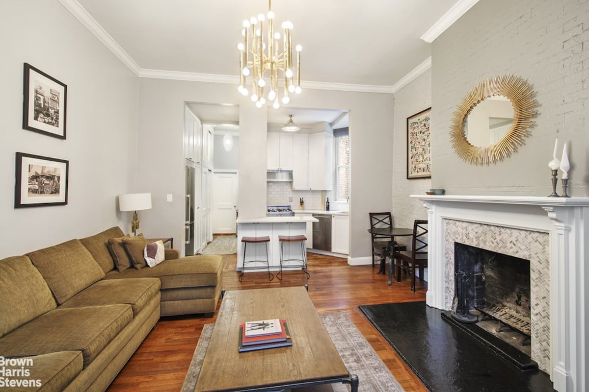 Photo for 103 East 10th Street - 103 East 10th Street Cooperative in East Village, Manhattan