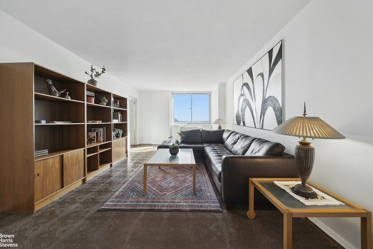 Photo for 118-18 Union Turnpike - 118-18 Union Turnpike Cooperative in Kew Gardens, Queens