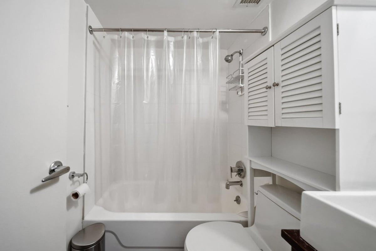 Photo for 184 Thompson Street - 184 Thompson Street Condominium in Greenwich Village, Manhattan