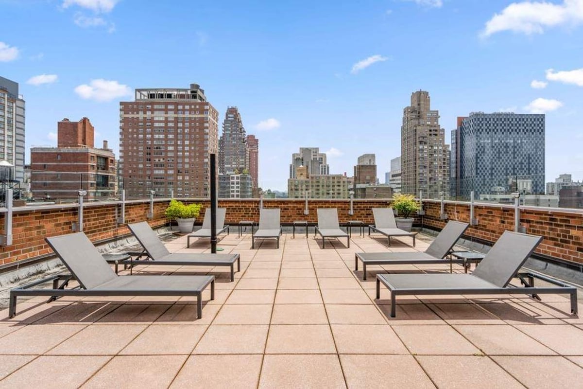 Photo for The Theso - 300 East 71St Street Condominium in Lenox Hill, Manhattan