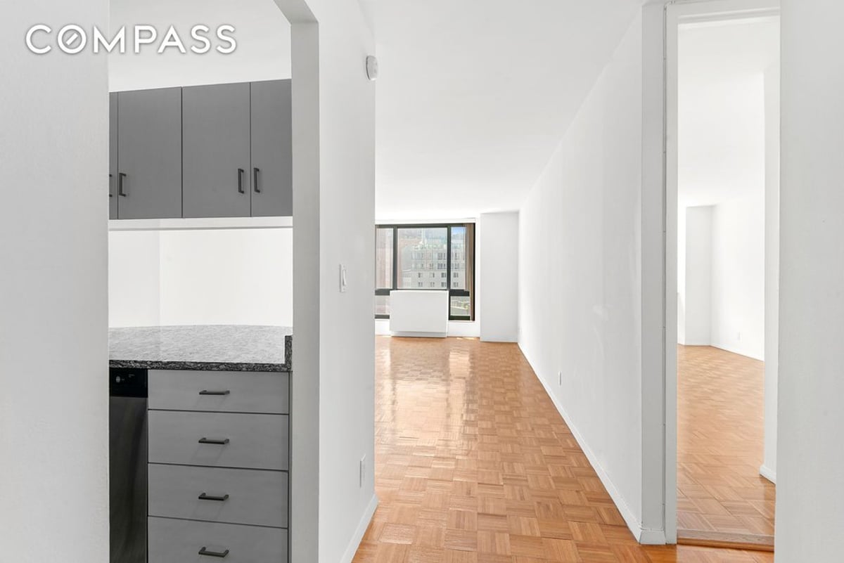 Photo for Zeckendorf Towers - 1 Irving Place Condominium in Union Square, Manhattan