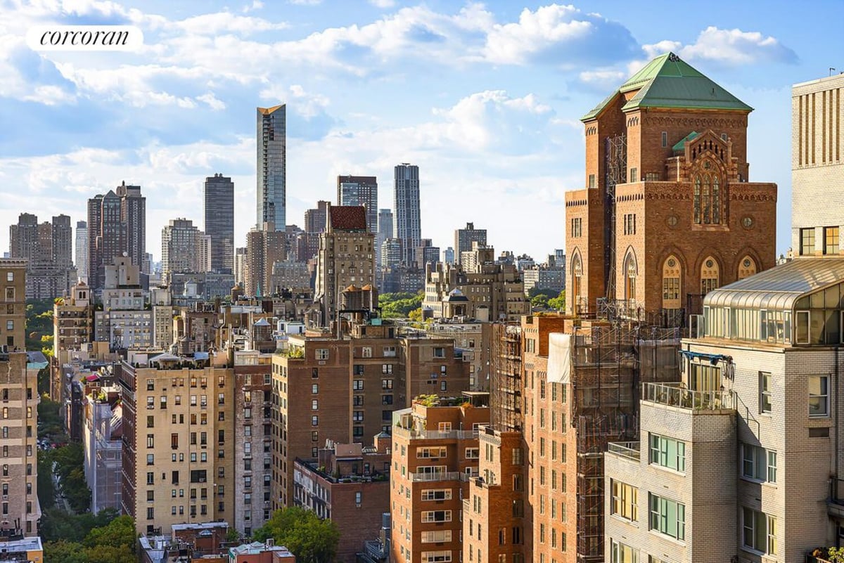 Photo for 200 East 62nd Street - 200 East 62nd Street Condominium in Upper East Side, Manhattan