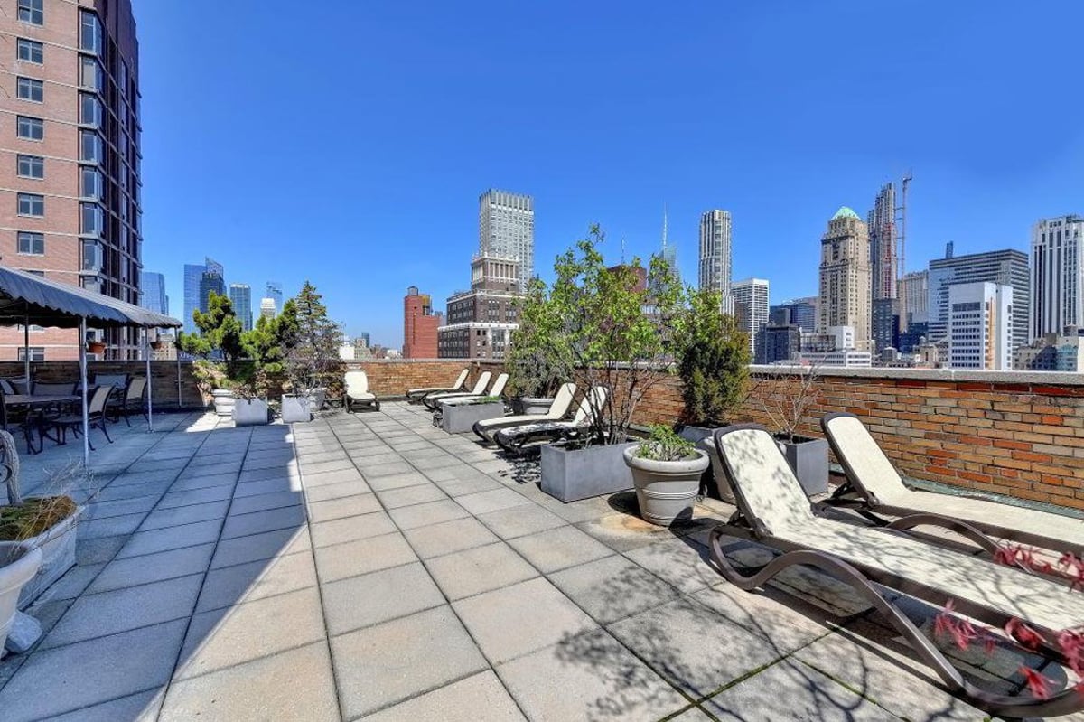 Photo for 10 Park Avenue - 10 Park Avenue Cooperative in Murray Hill, Manhattan