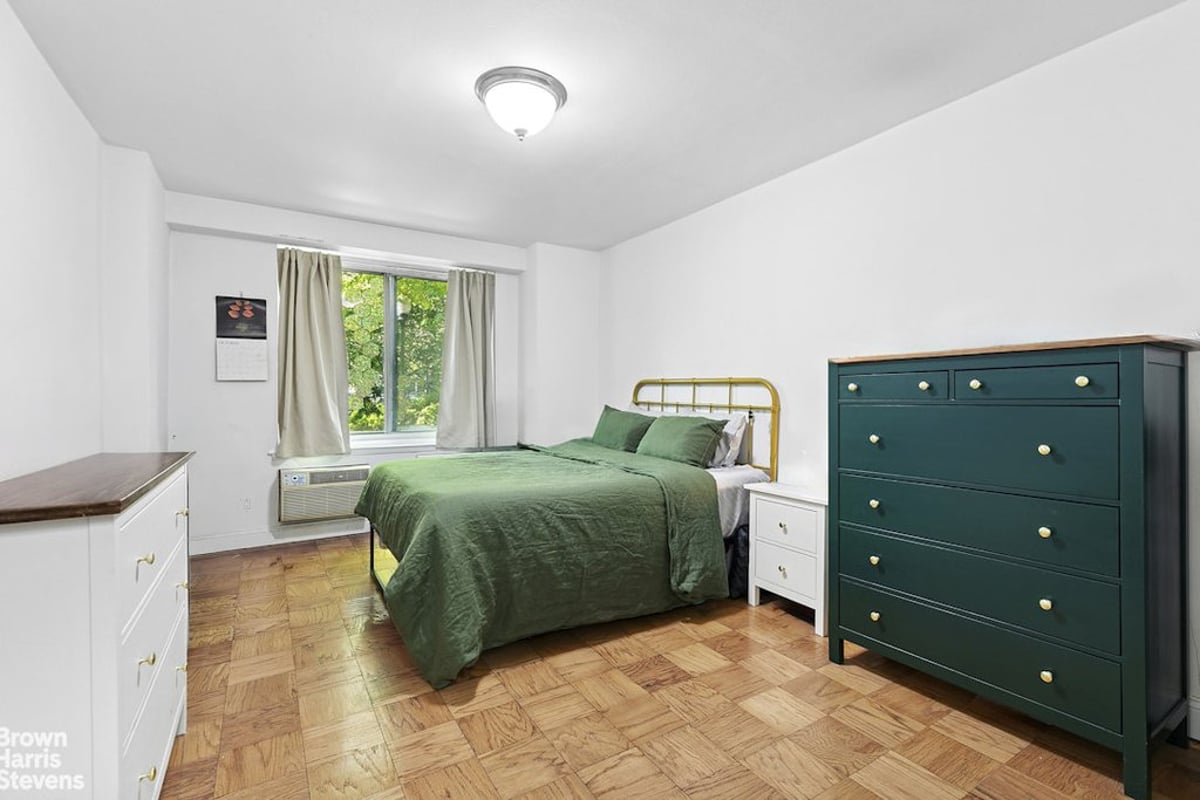 Photo for CPW Towers - 400 Central Park West Condominium in Upper West Side, Manhattan