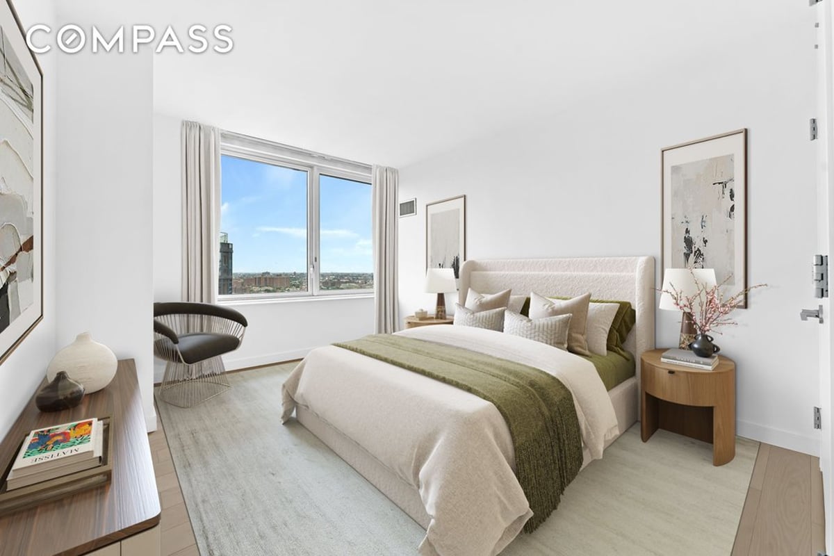 Photo for Oro - 306 Gold Street Condominium in Downtown Brooklyn, Brooklyn