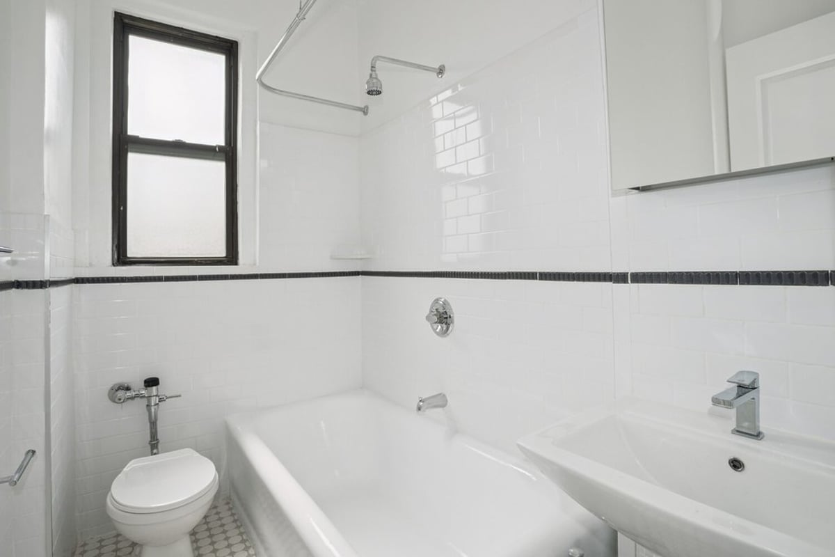 Photo for 80 Winthrop Street - 80 Winthrop Street Cooperative in Prospect Lefferts Gardens, Brooklyn