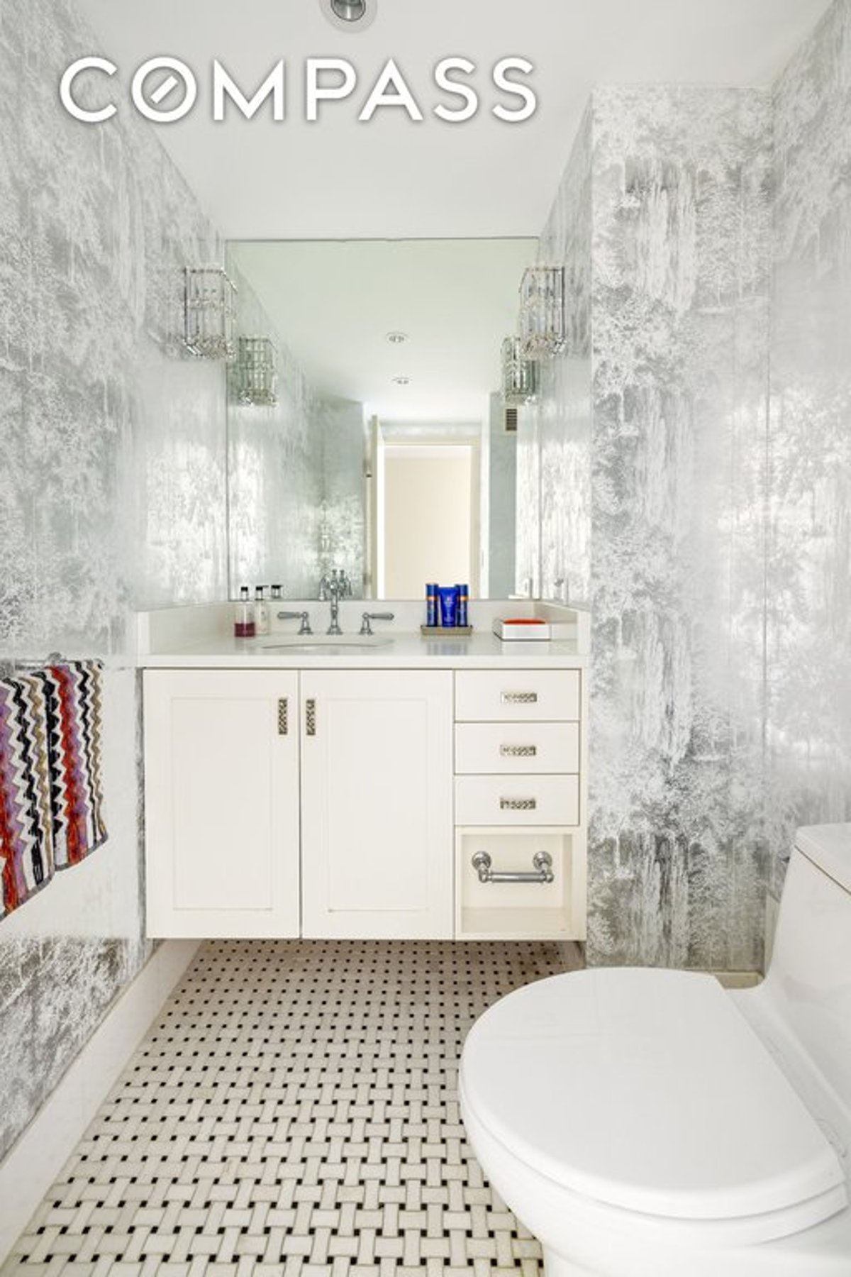 Photo for The Trafalgar House - 188 East 70th Street Condominium in Upper East Side, Manhattan