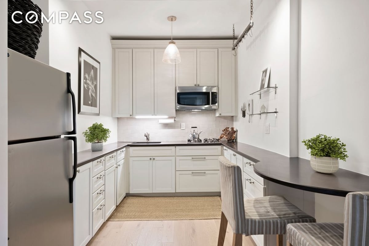 Photo for Quaker Ridge - 201 East 21St Street Cooperative in Gramercy Park, Manhattan